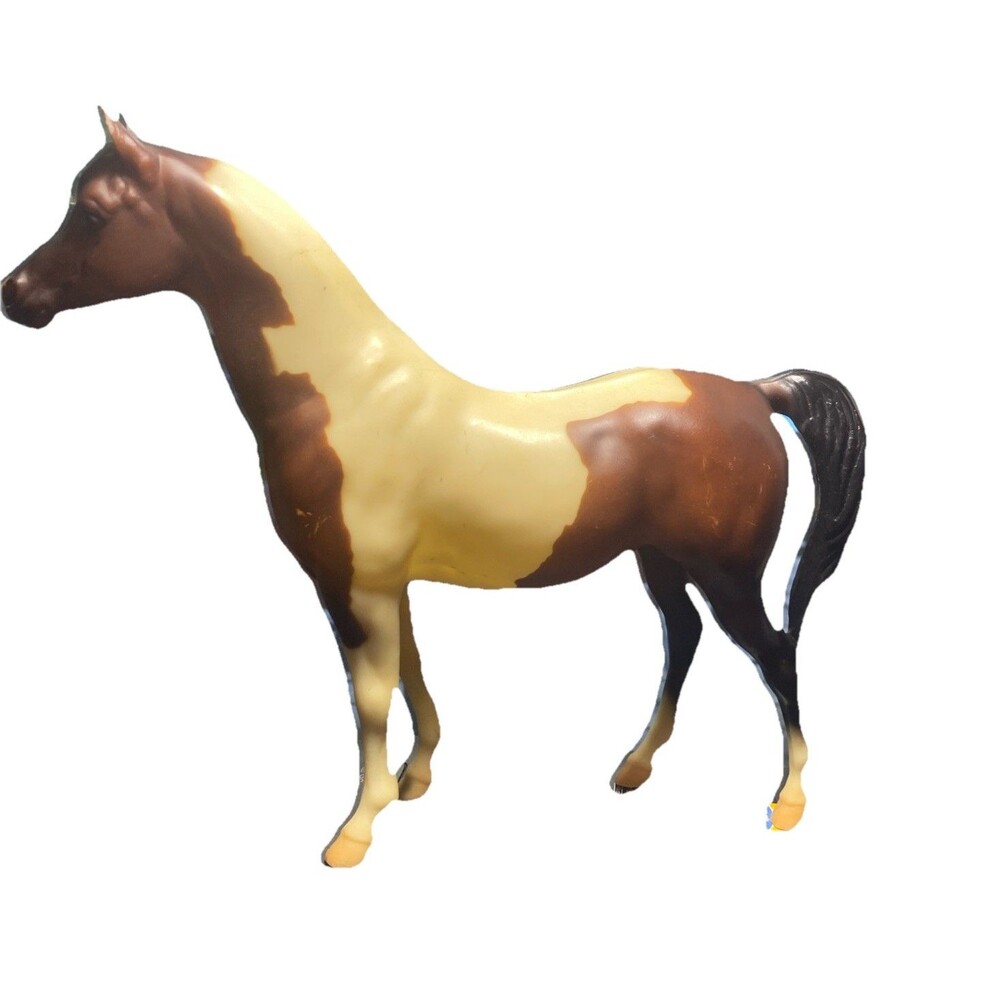 Breyer Horse #948 Karma Gypsy Bay Pinto Half Arab Brown Cream